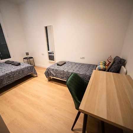 By Universitat Rooms Barcelone Extérieur photo