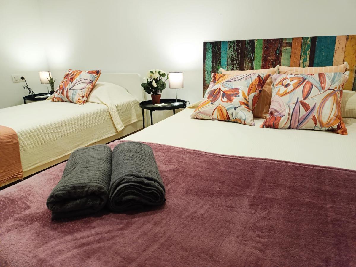 By Universitat Rooms Barcelone Extérieur photo