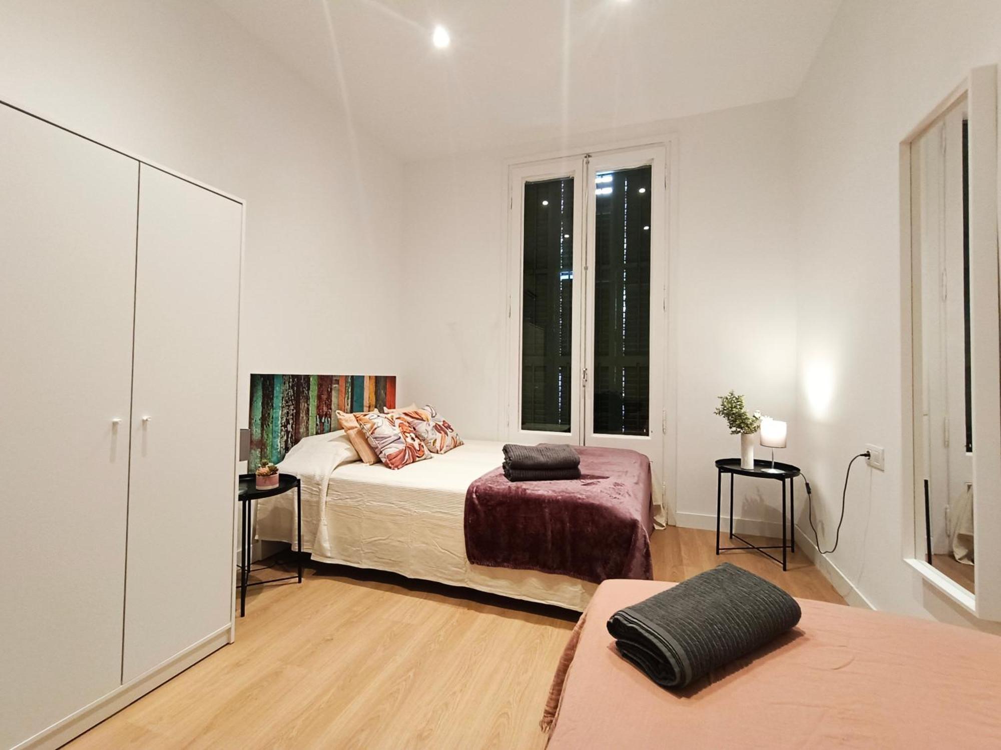 By Universitat Rooms Barcelone Extérieur photo